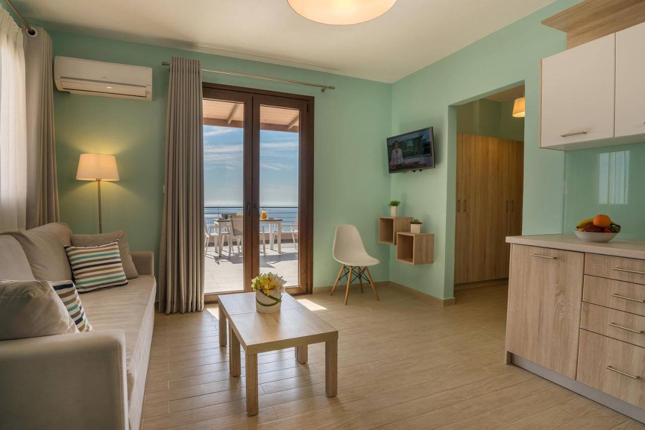Stella In The Village Suites Plakias Ngoại thất bức ảnh